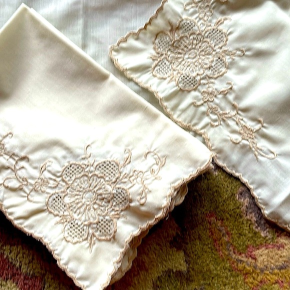 9-pc Antique Vintage Madeira Napkins & Table Runner Cream Ivory Tonal Stitching - Picture 8 of 8